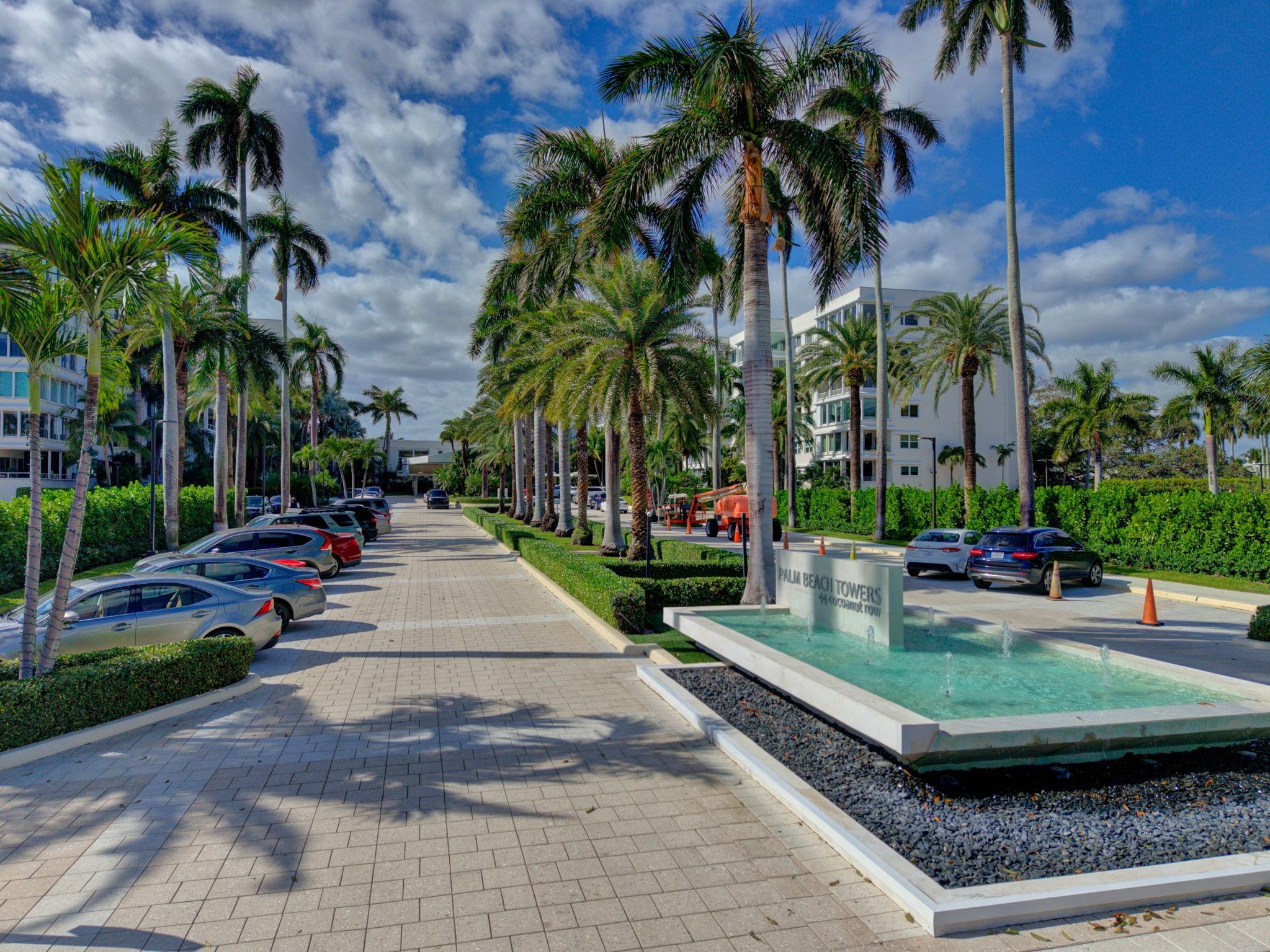 PALM BEACH TOWERS - Residential