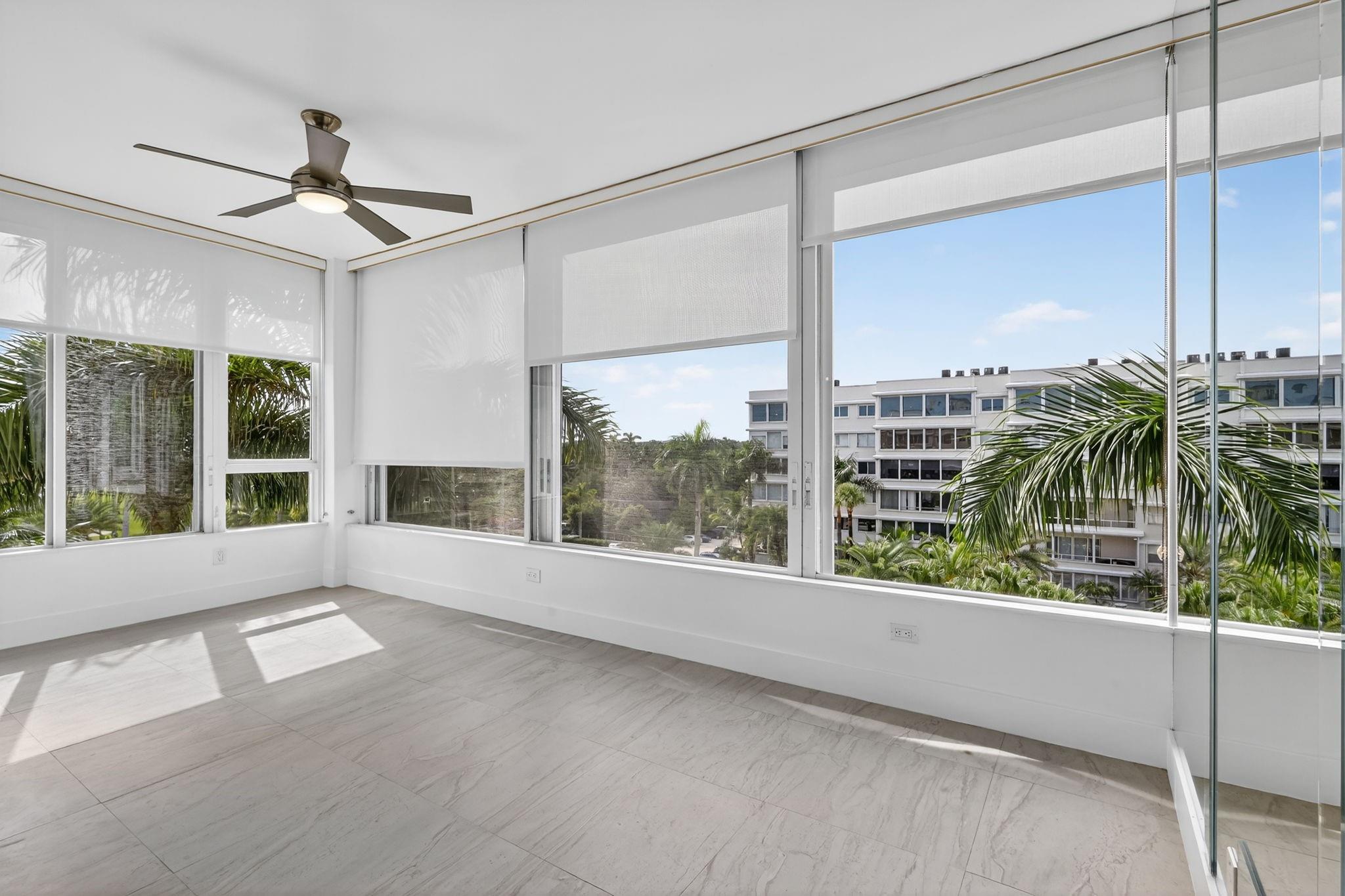 PALM BEACH TOWERS - Residential