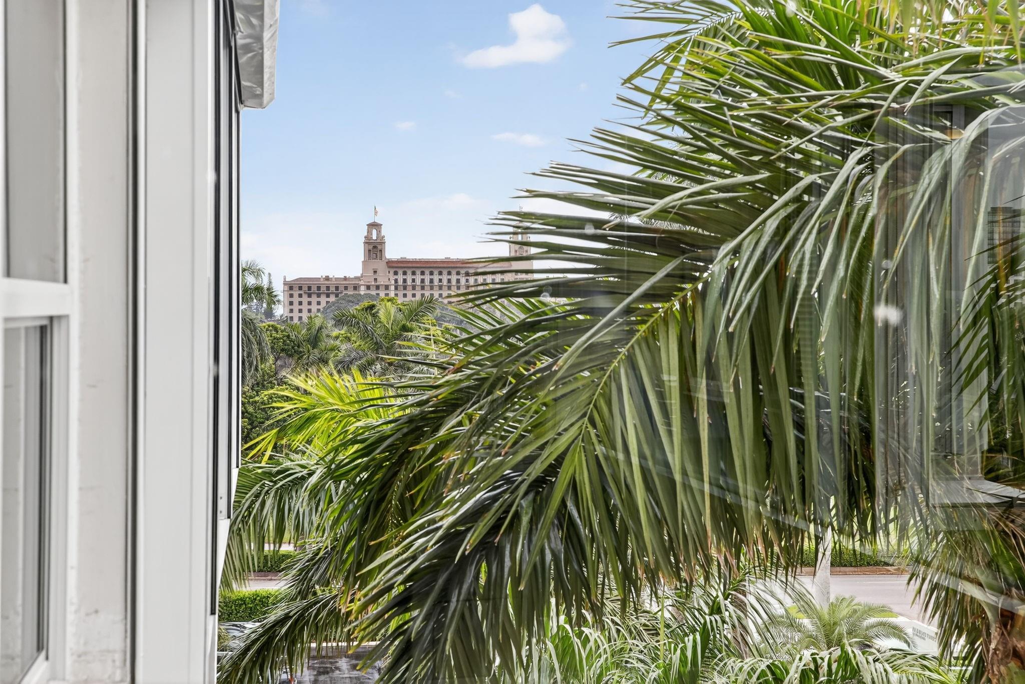 PALM BEACH TOWERS - Residential