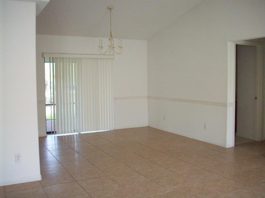 PORT ST LUCIE SECTION 40 - Residential