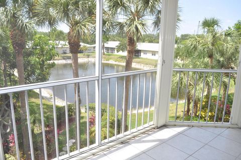 3146 Via Poinciana Drive Greenacres FL 33467