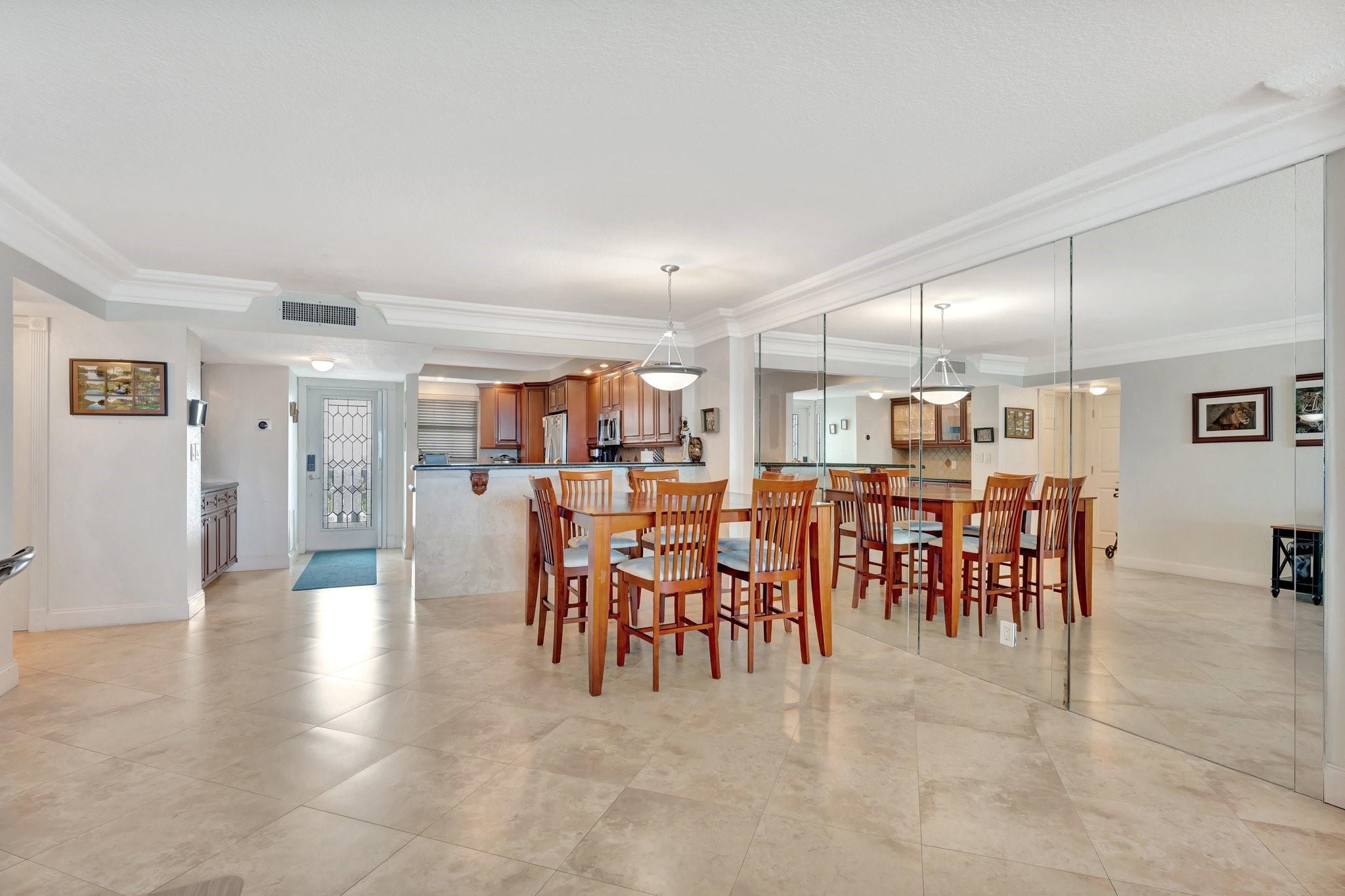 1012 N Ocean Blvd PH7
