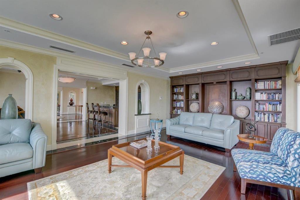 MOORINGS AT LANTANA CONDO 3 - Residential