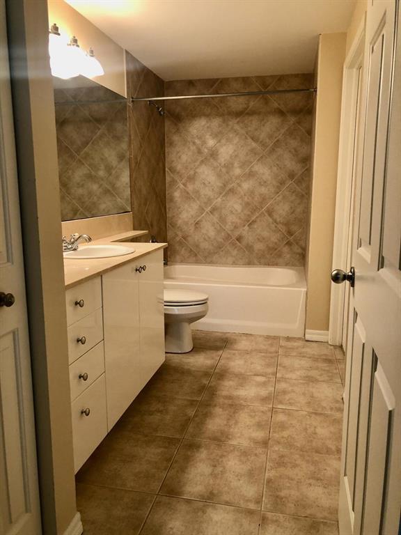 MOORINGS AT LANTANA CONDO 3 - Residential