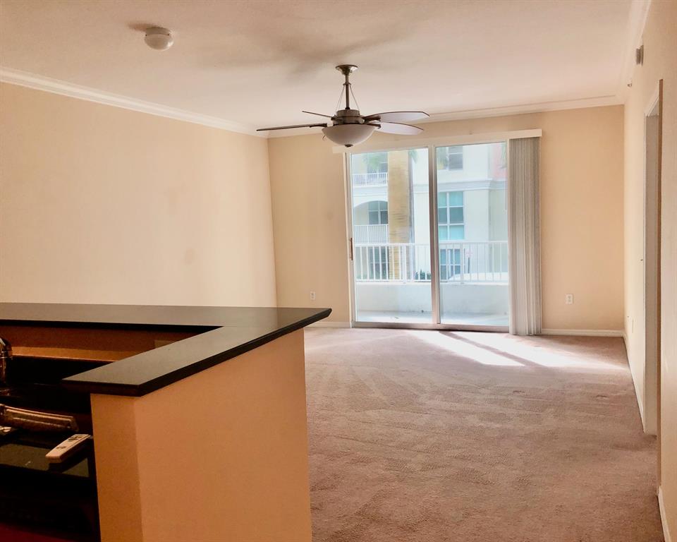 MOORINGS AT LANTANA CONDO 3 - Residential