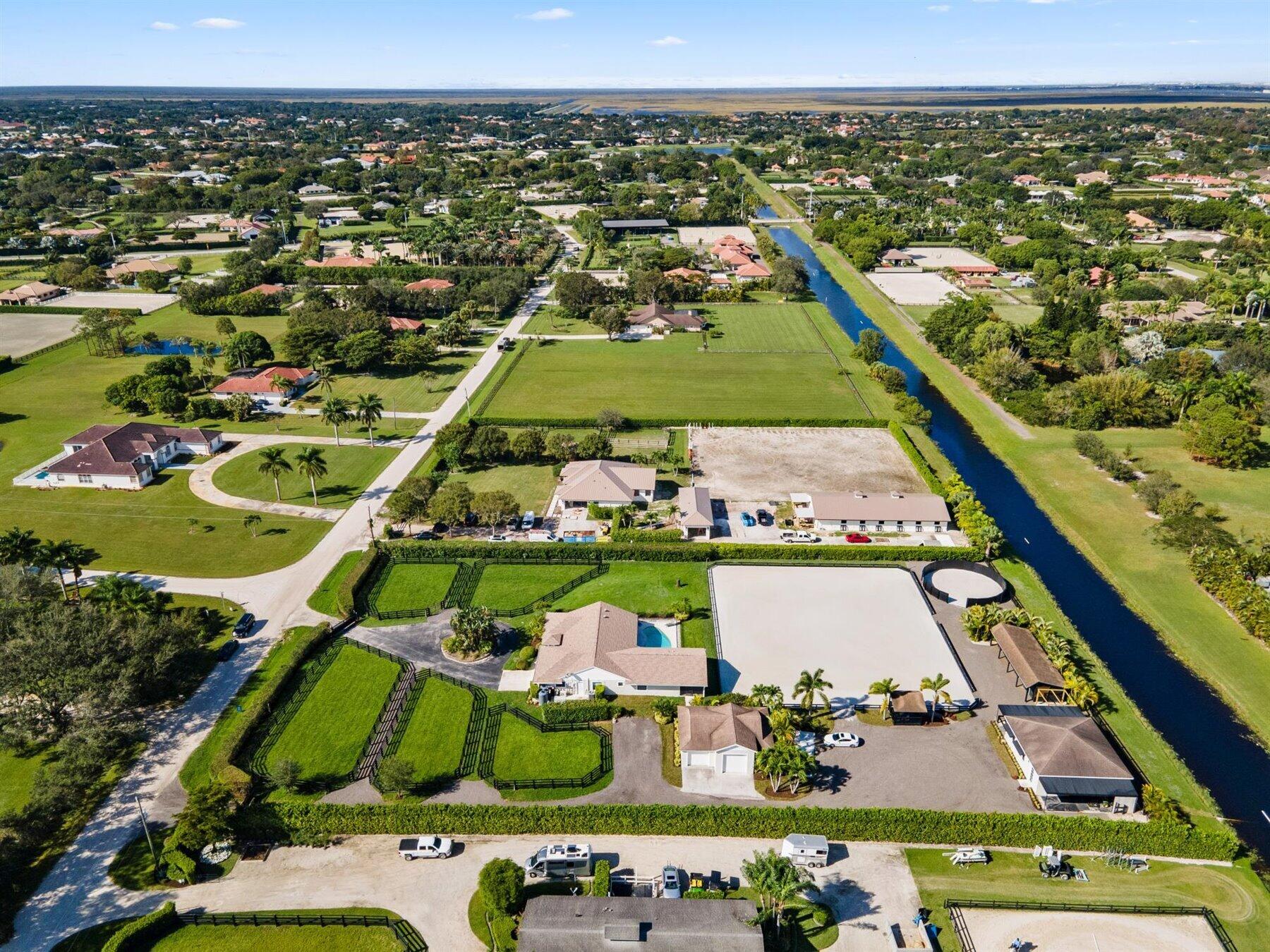 2904 Appaloosa Trail, Wellington, FL, 33414/$145,000 2 2904 Appaloosa Trail