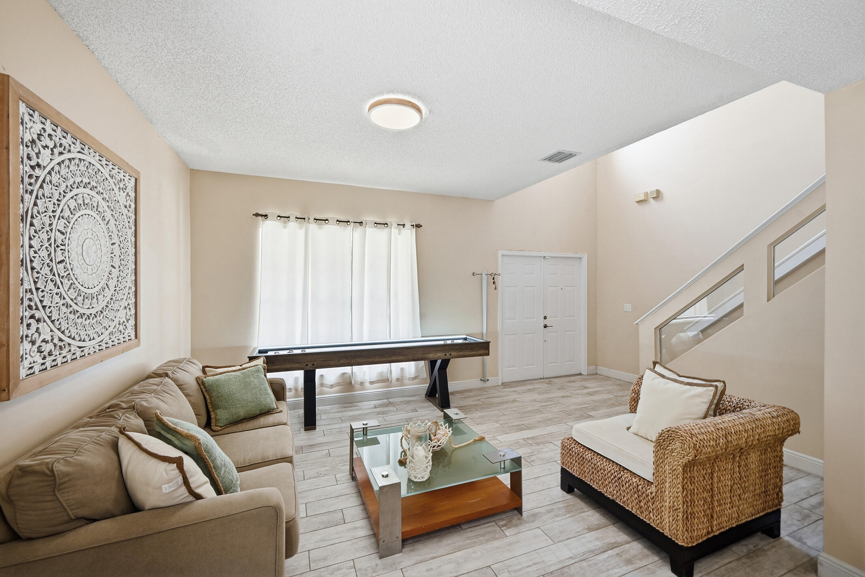 15073 Oak Chase Court