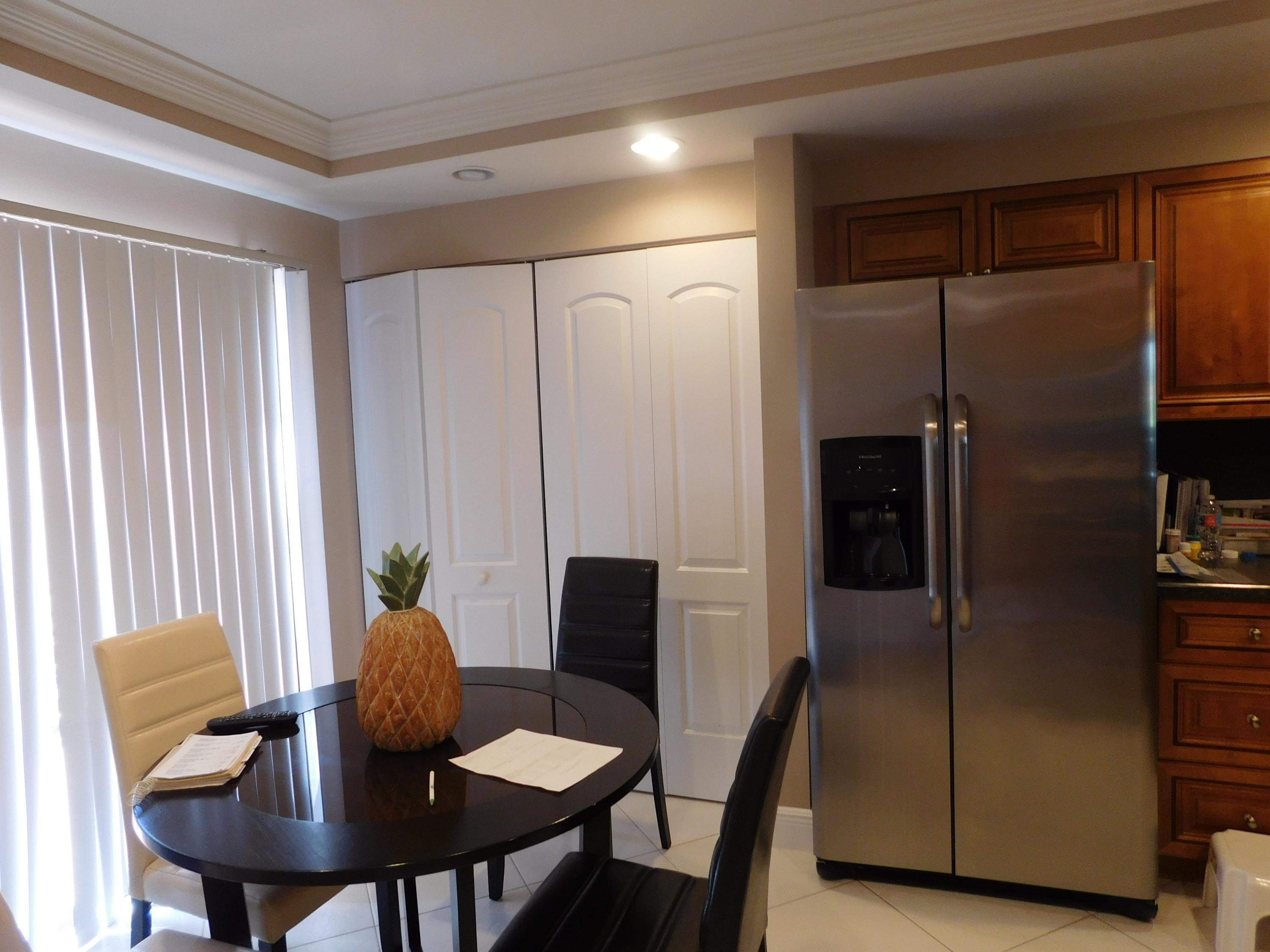 GLENEAGLES CONDO III - Residential Lease