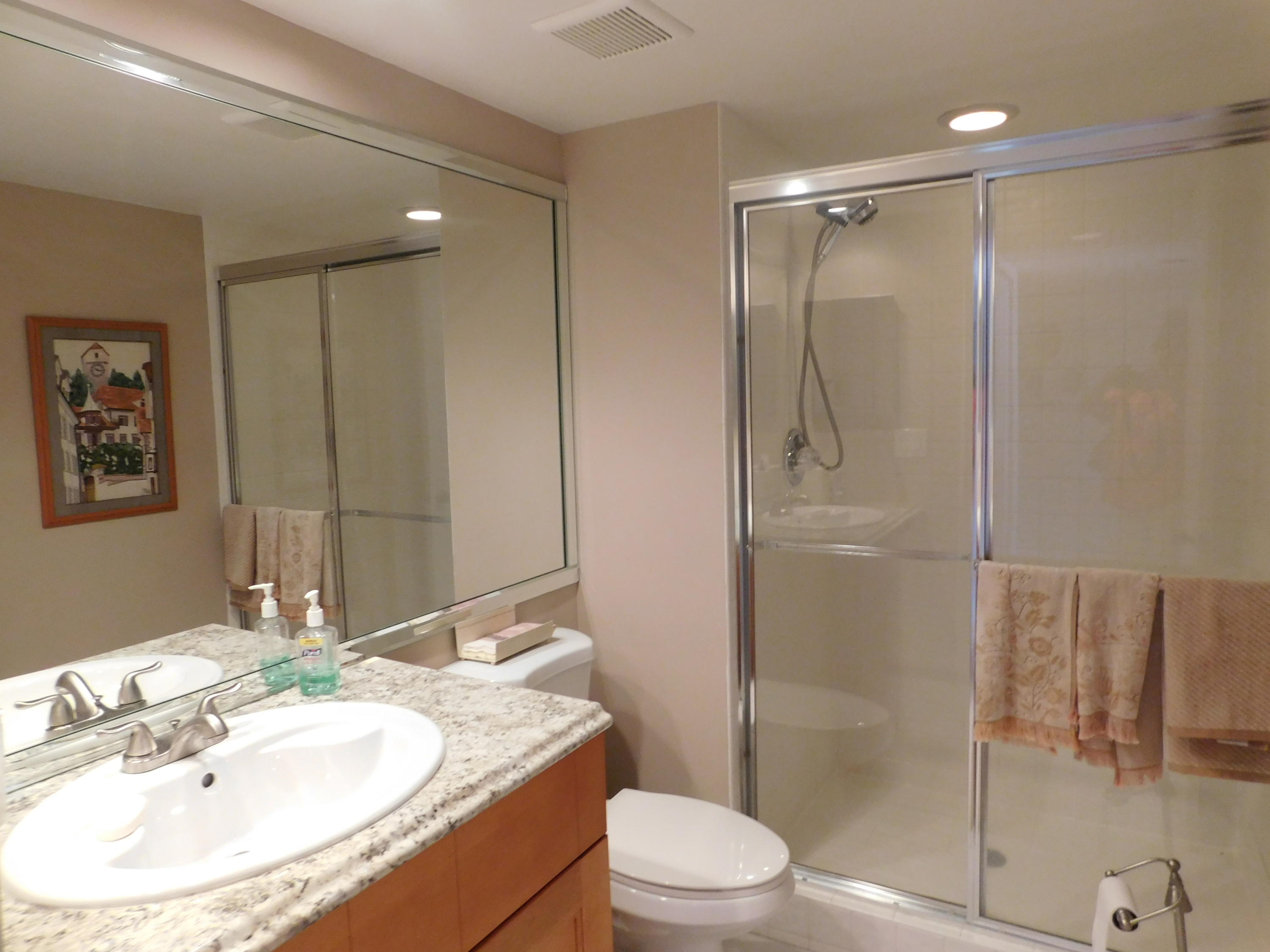 GLENEAGLES CONDO III - Residential Lease