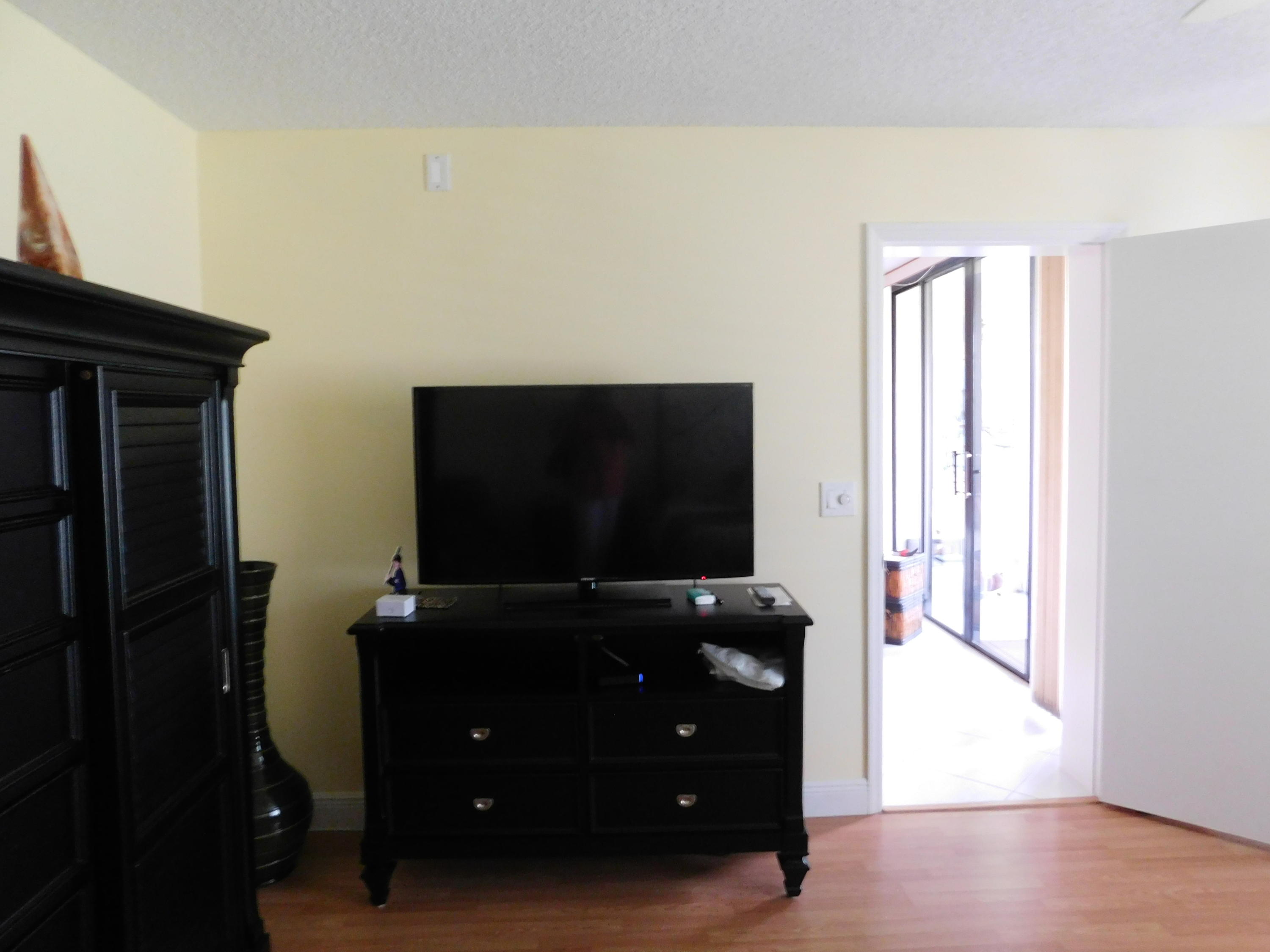 GLENEAGLES CONDO III - Residential Lease