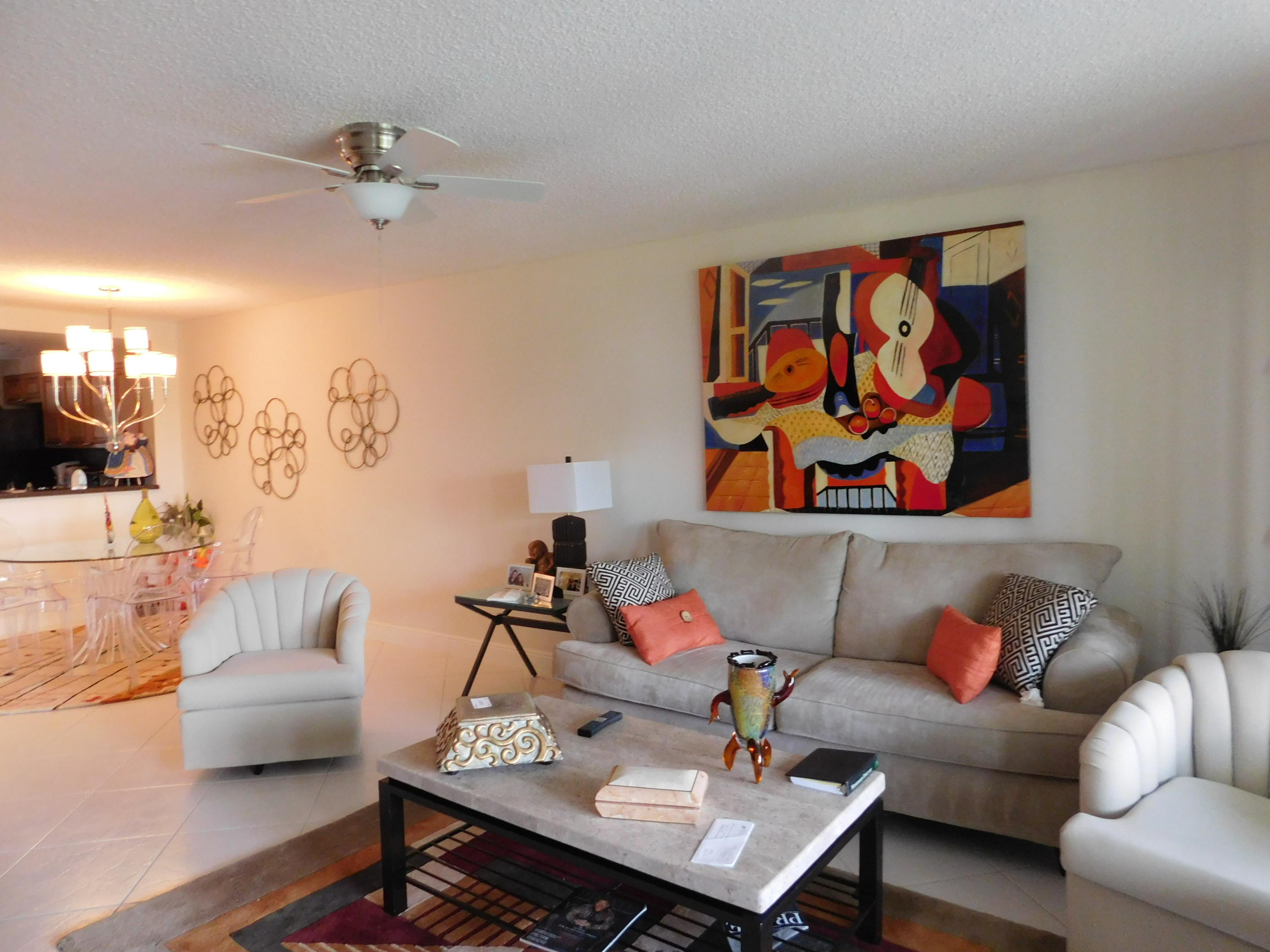 GLENEAGLES CONDO III - Residential Lease