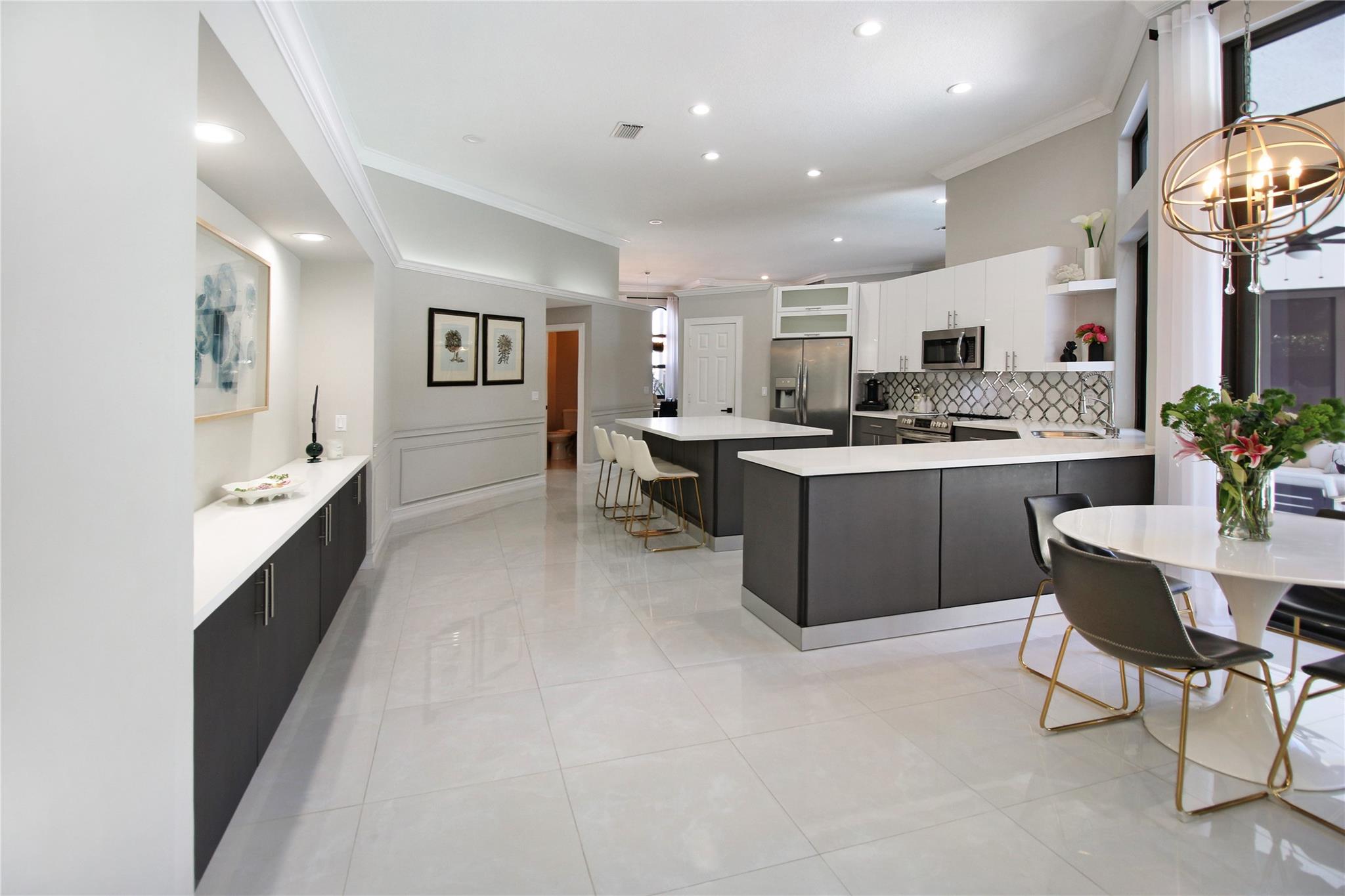 MEADOW RUN - Residential