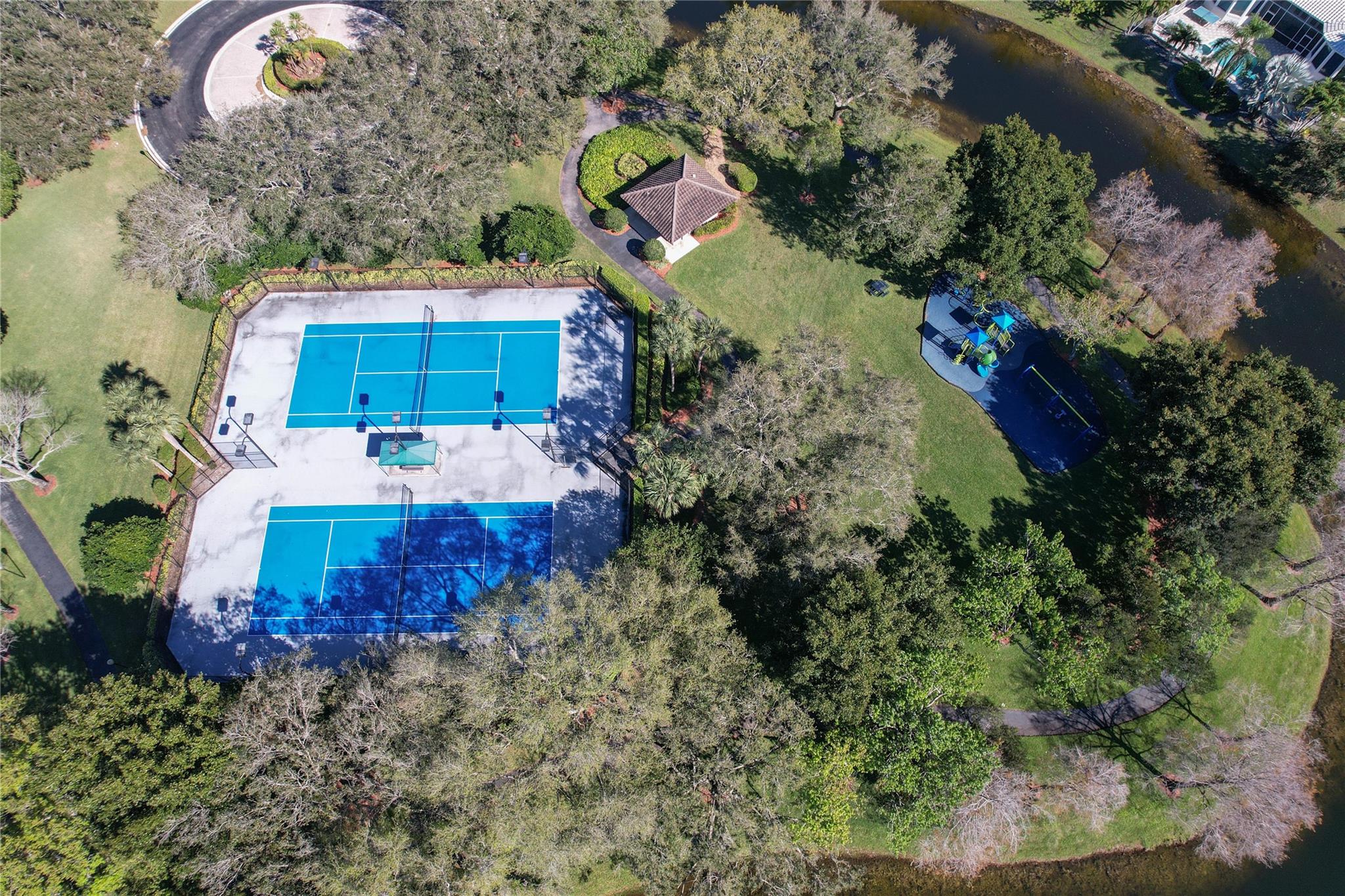MEADOW RUN - Residential