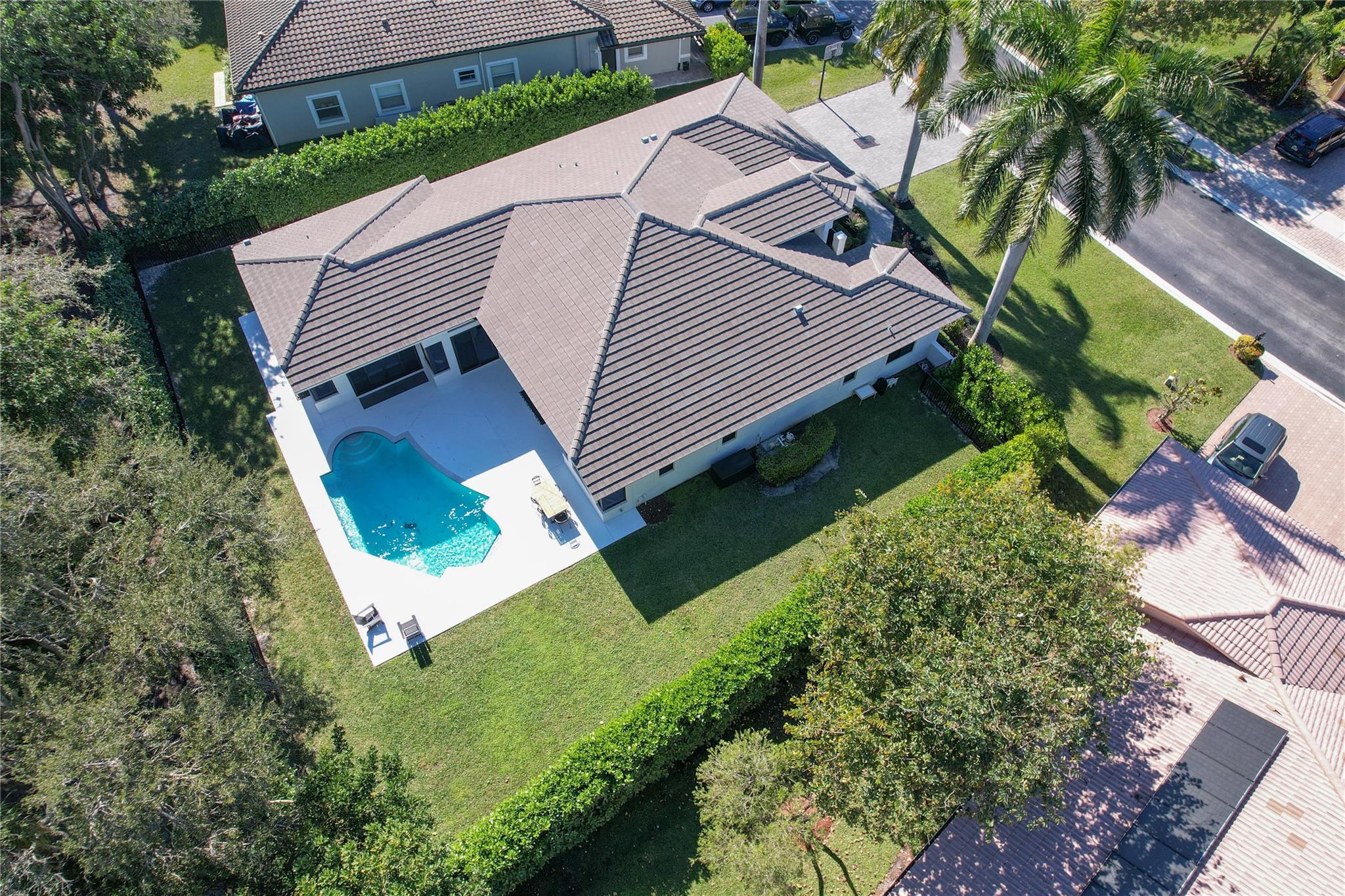 MEADOW RUN - Residential