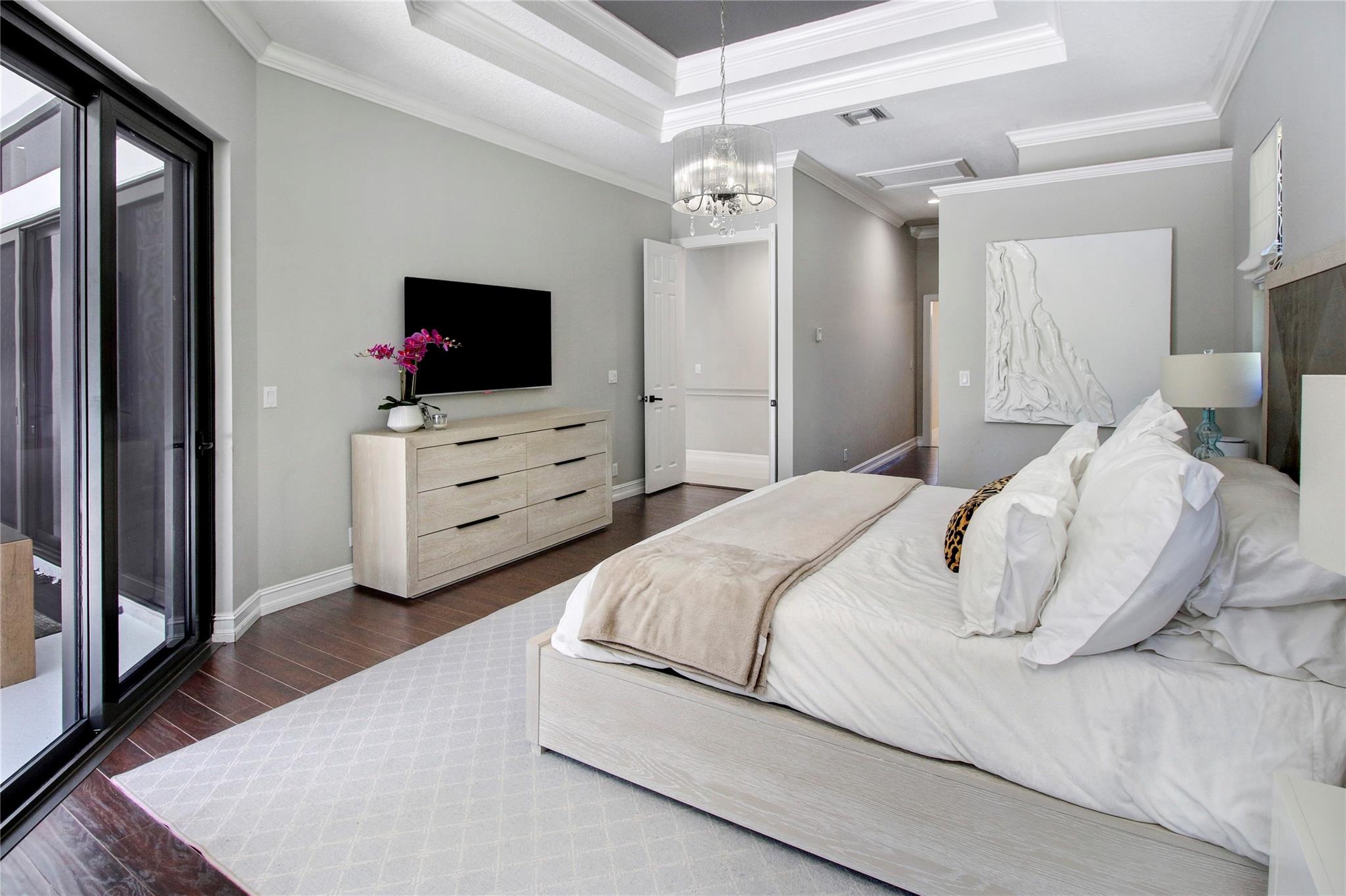 MEADOW RUN - Residential
