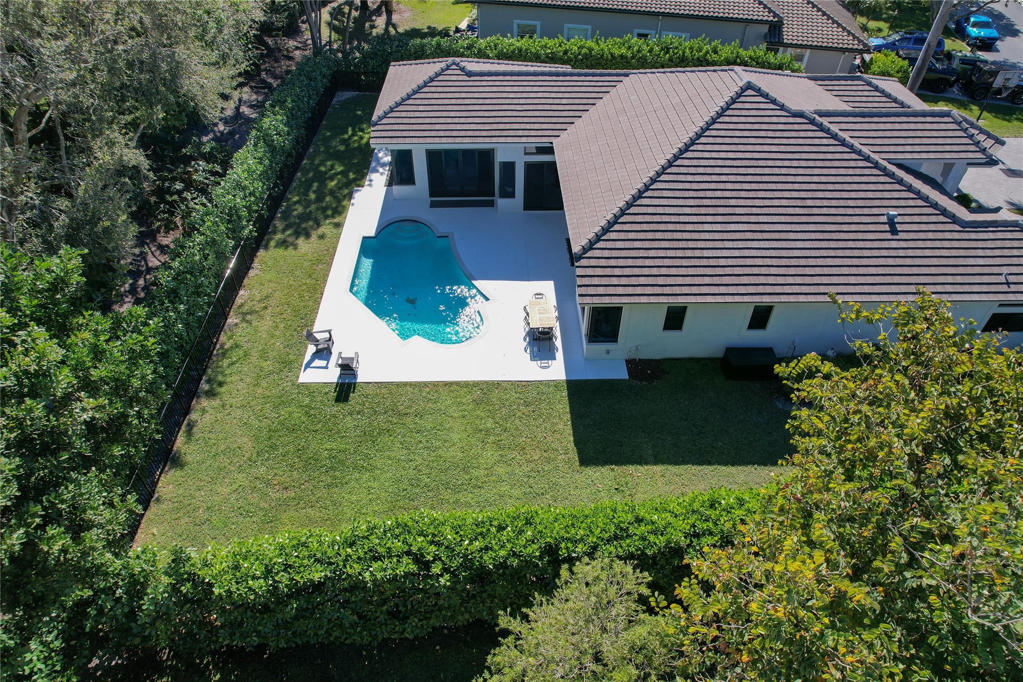 MEADOW RUN - Residential
