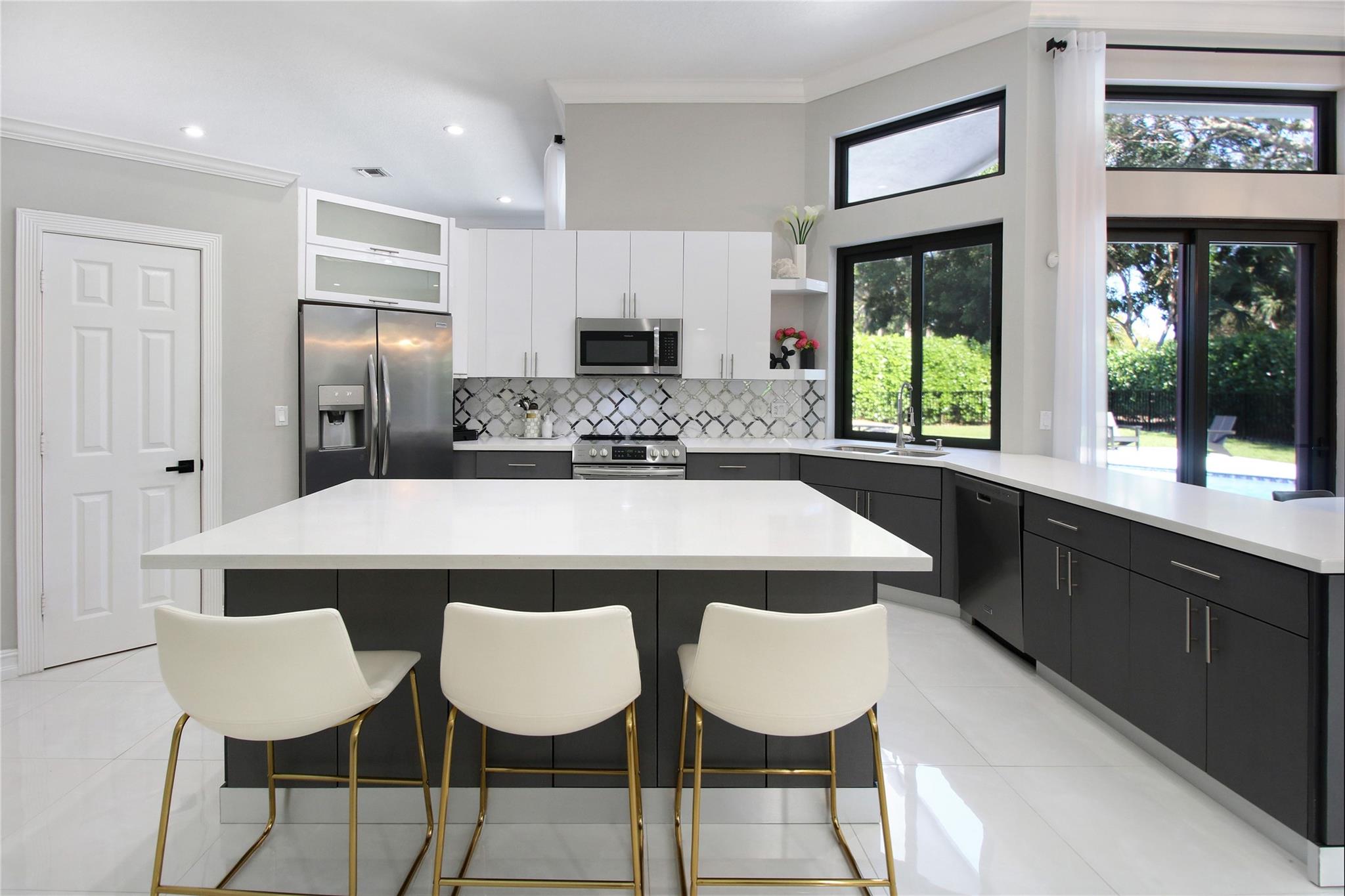 MEADOW RUN - Residential