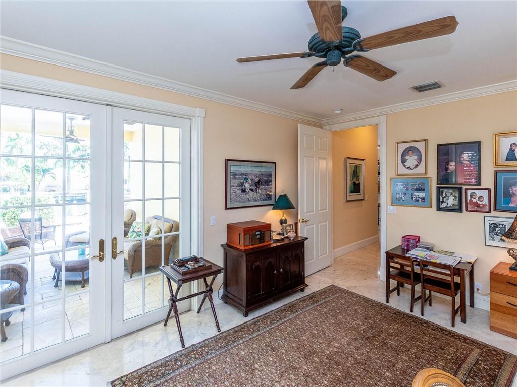 Riviera 6-17 B - Residential