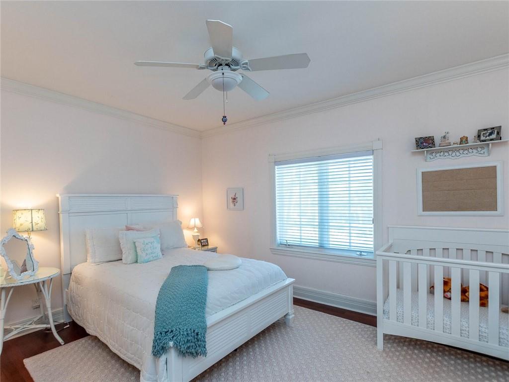 Riviera 6-17 B - Residential