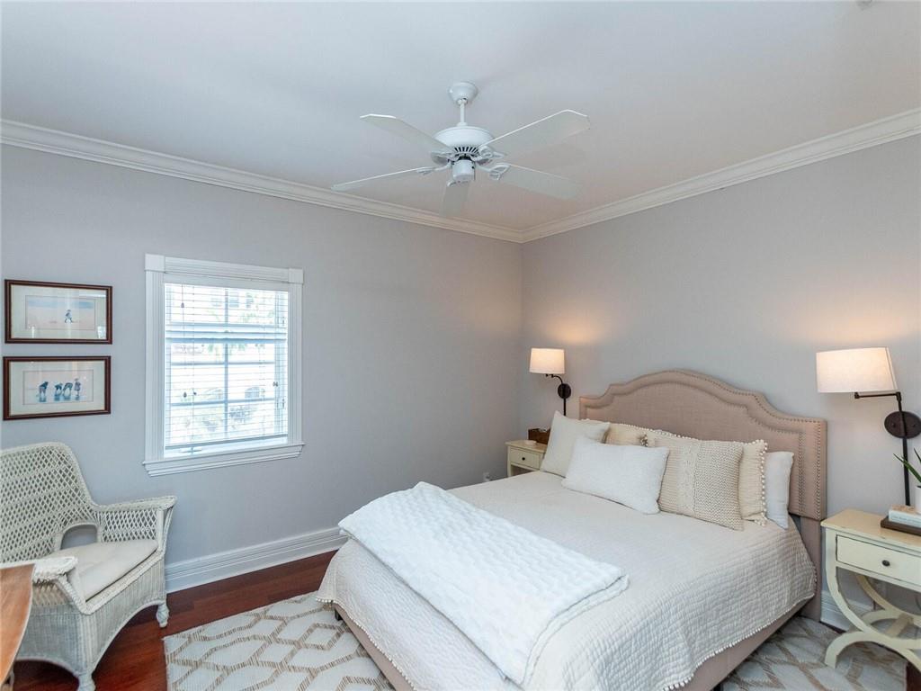 Riviera 6-17 B - Residential