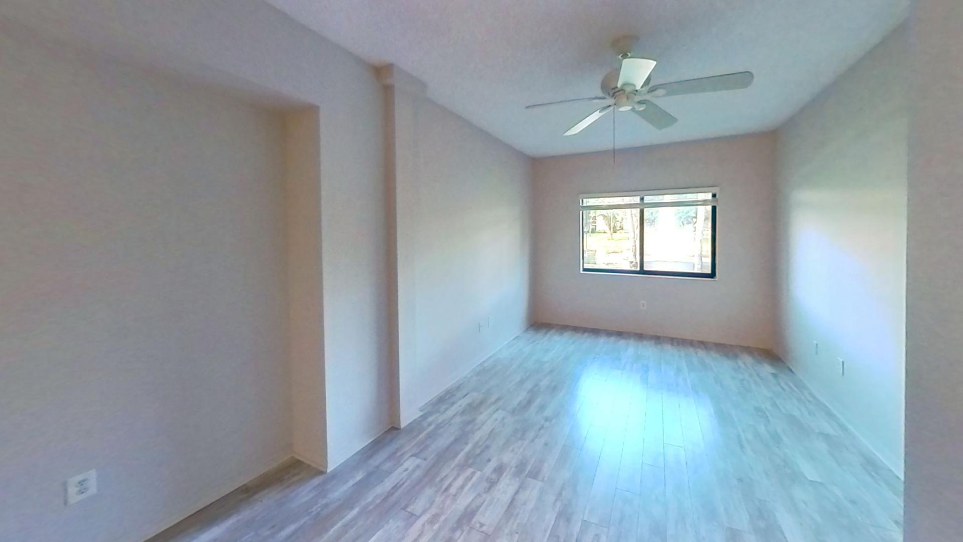 ST TROPEZ CONDO - Residential