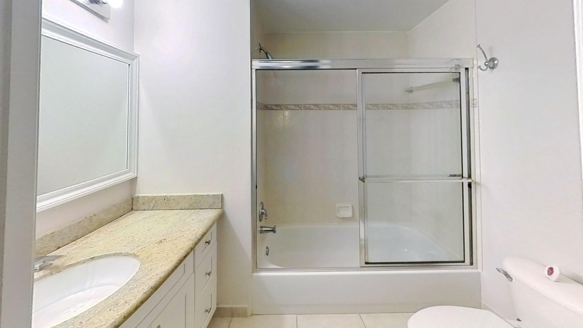 ST TROPEZ CONDO - Residential