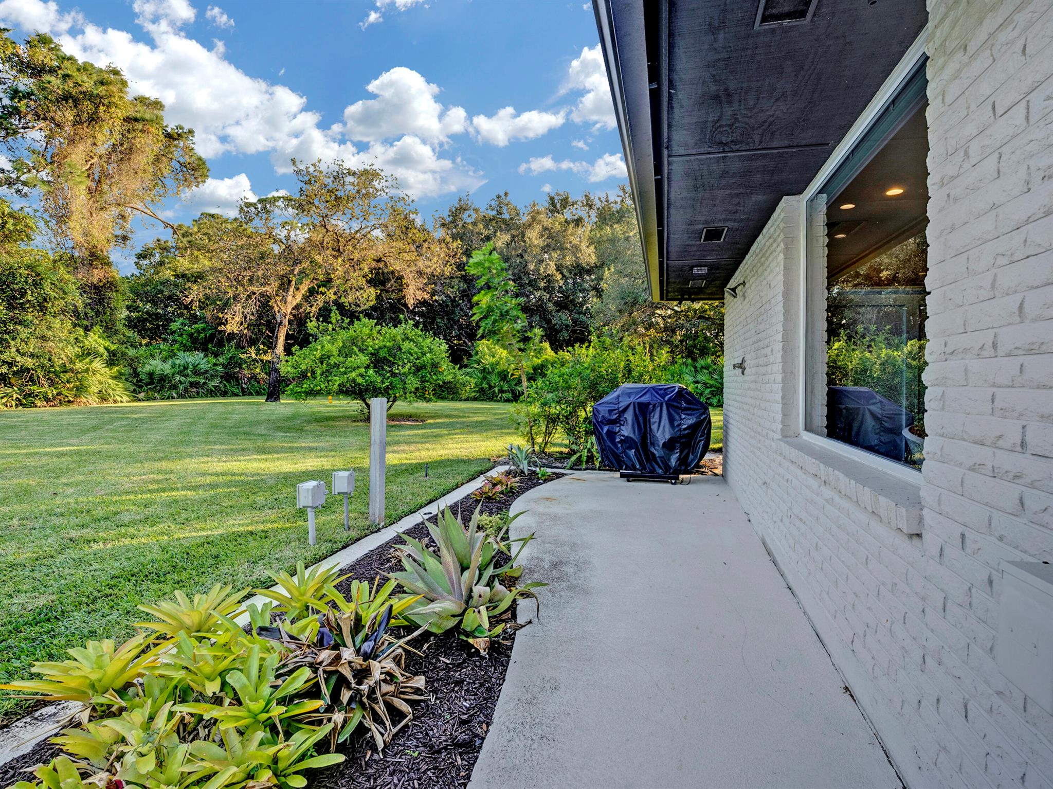 IMPERIAL WOODS - Residential