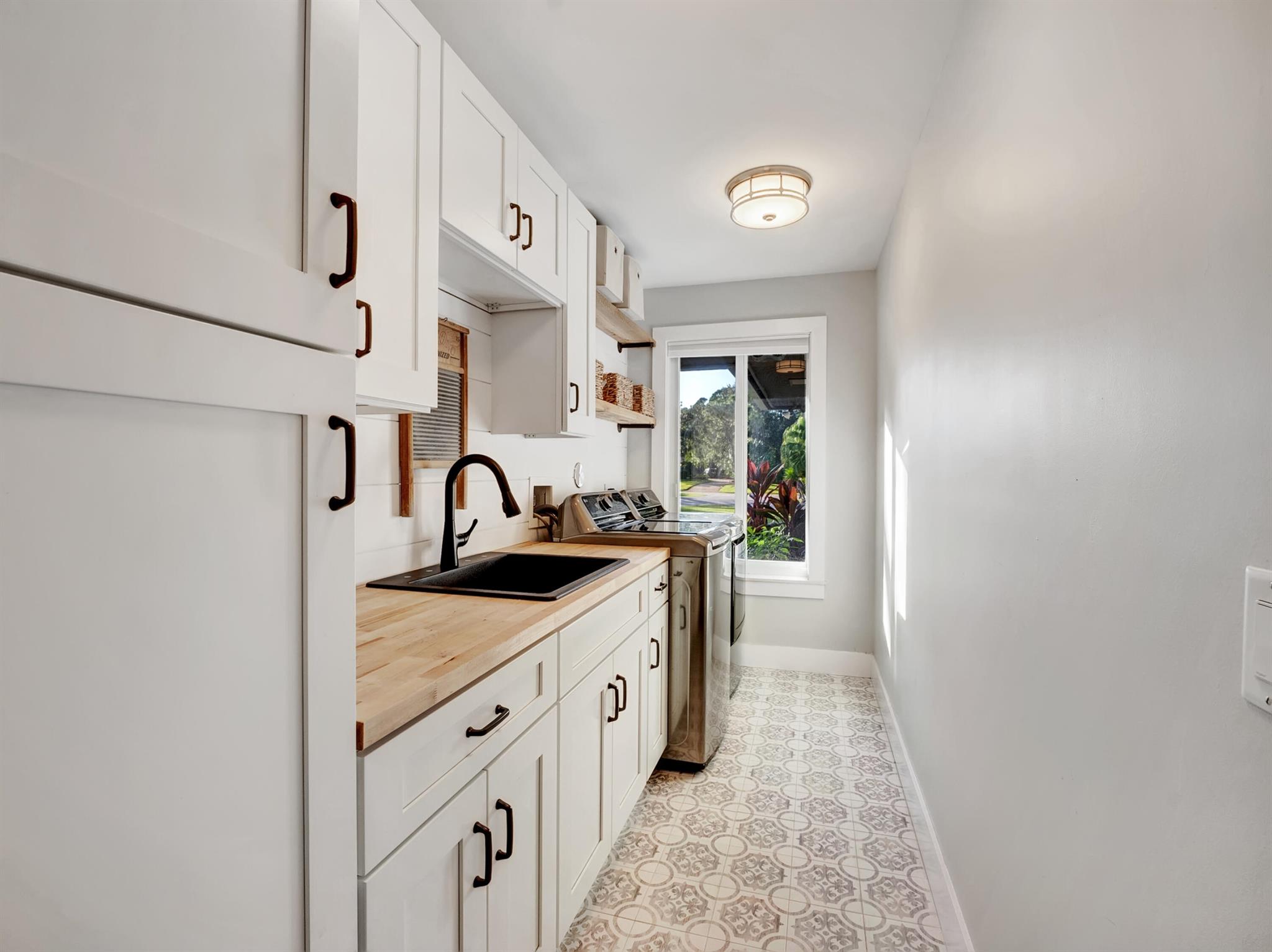 IMPERIAL WOODS - Residential