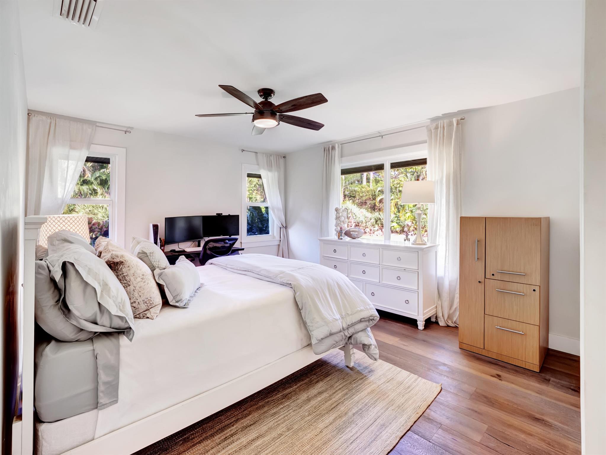 IMPERIAL WOODS - Residential