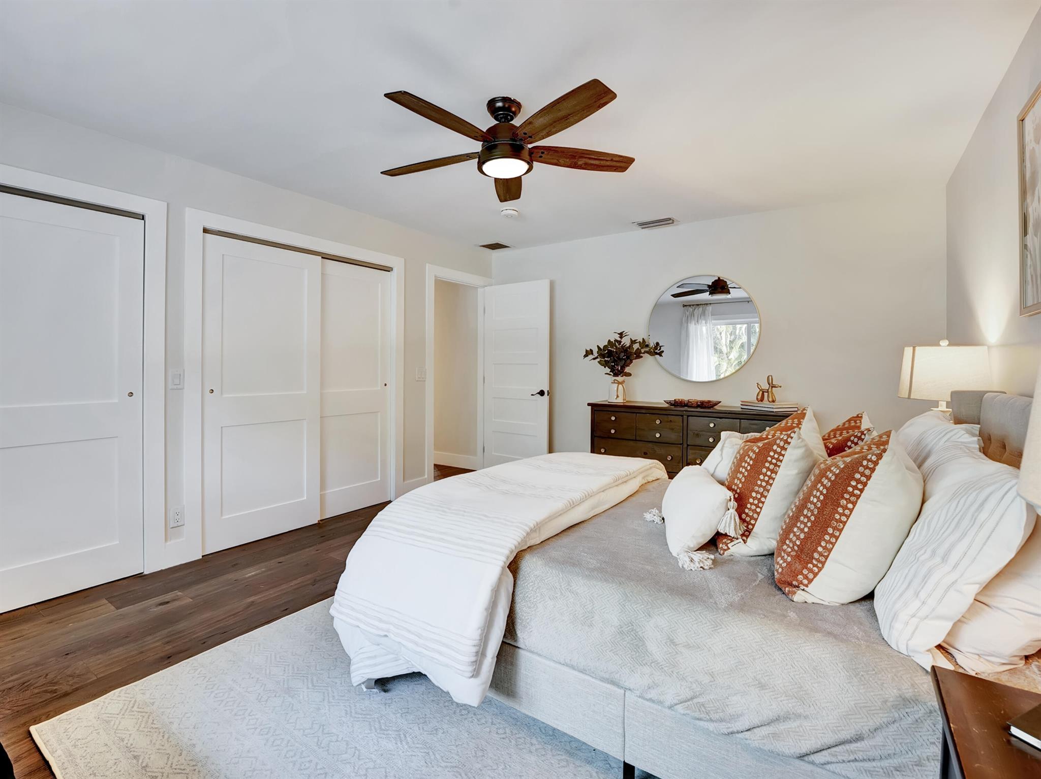 IMPERIAL WOODS - Residential