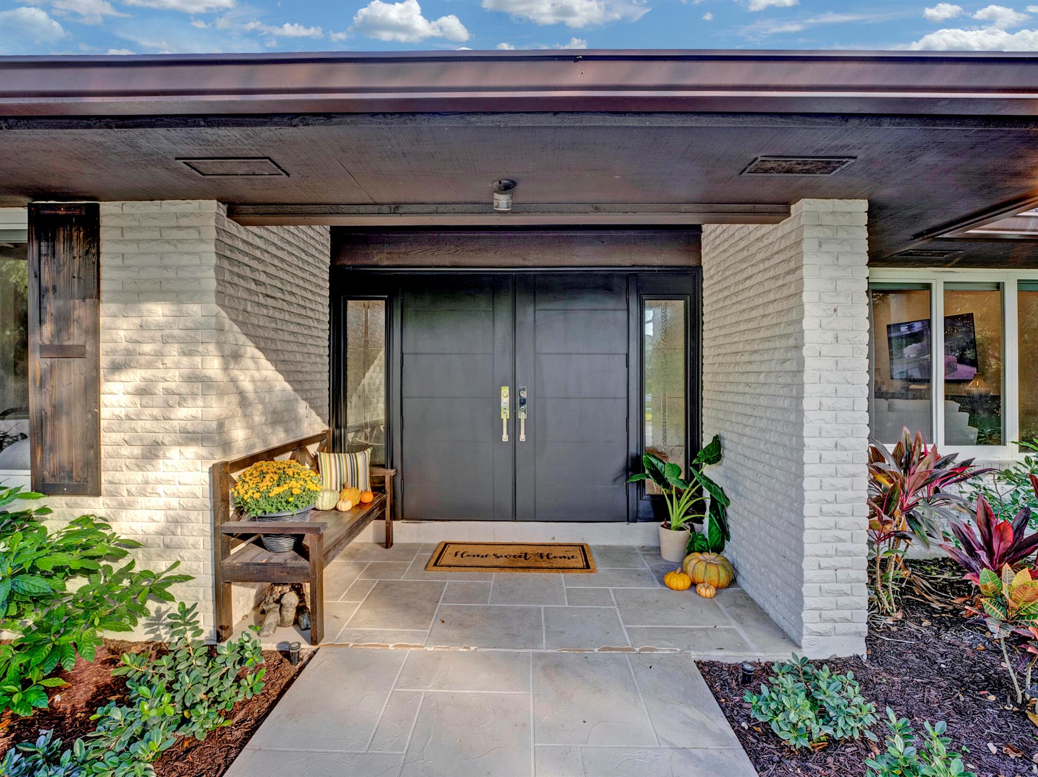 IMPERIAL WOODS - Residential