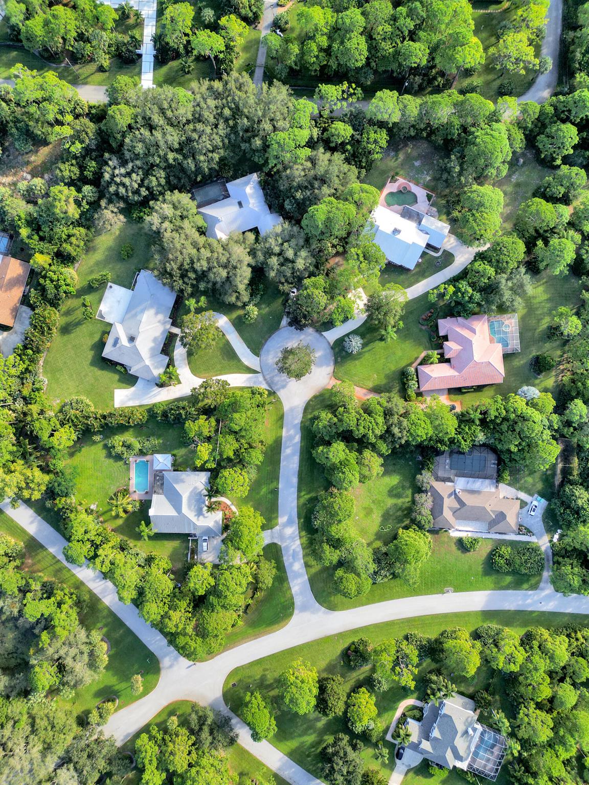 IMPERIAL WOODS - Residential