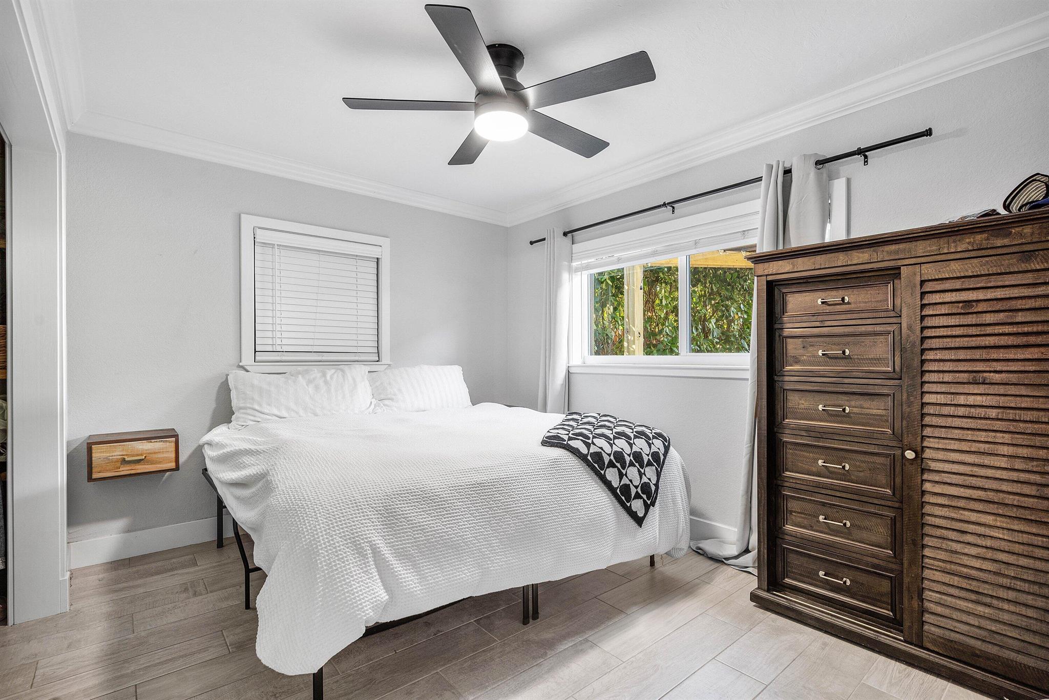 LAUREL HILLS 5TH ADD - Residential