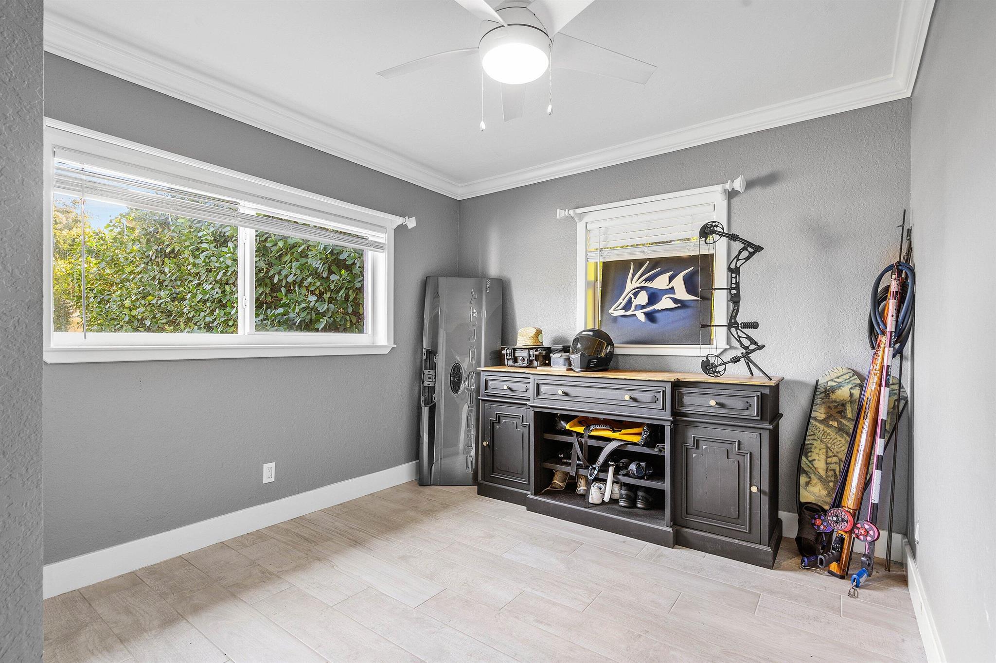 LAUREL HILLS 5TH ADD - Residential