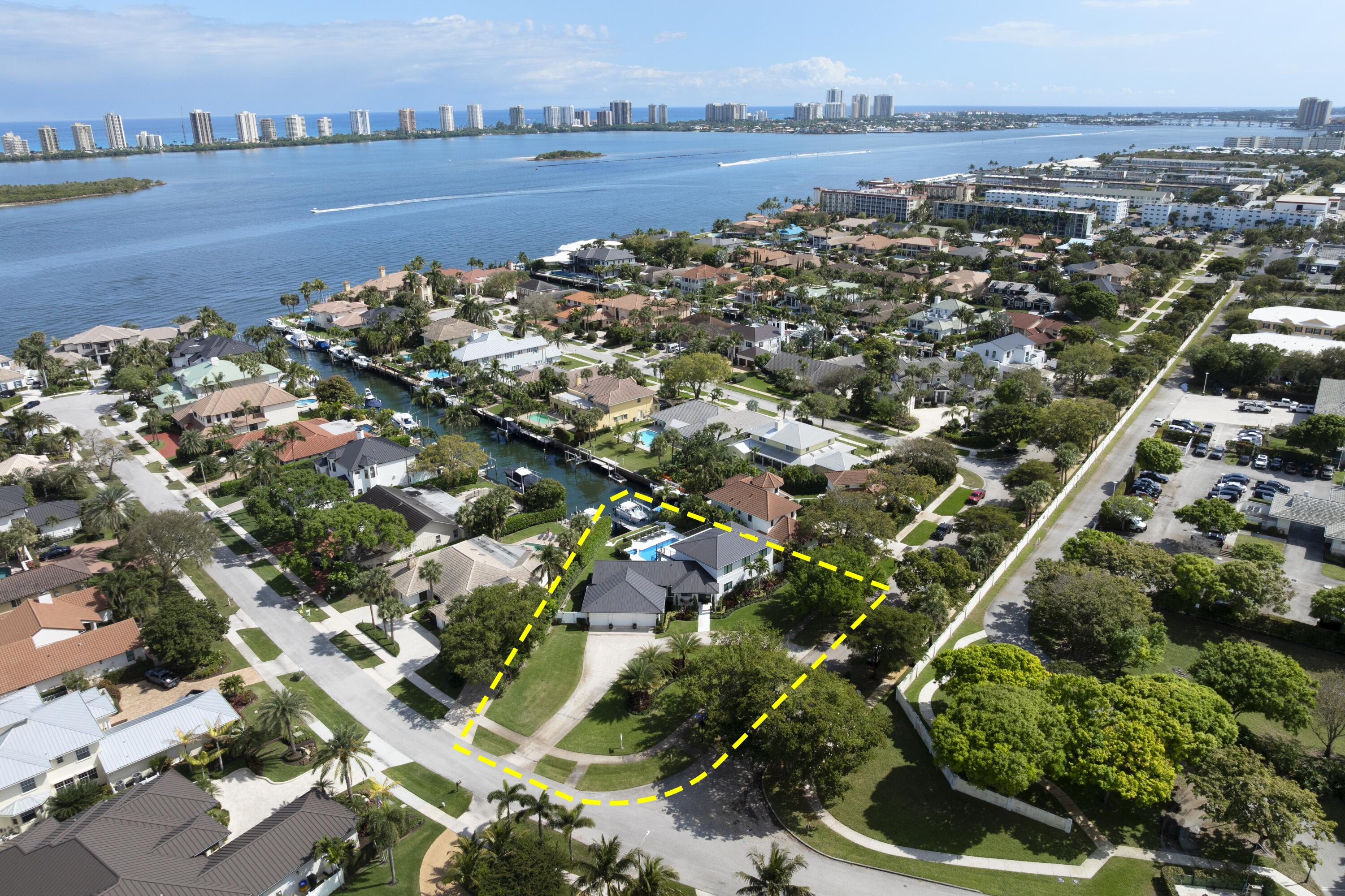 PALM BEACH LAKE WORTH ESTATES 2 - Residential