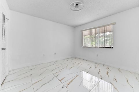 Tiny photo for 4793 Esedra Court #307, Lake Worth, FL 33467 (MLS # B26009837)