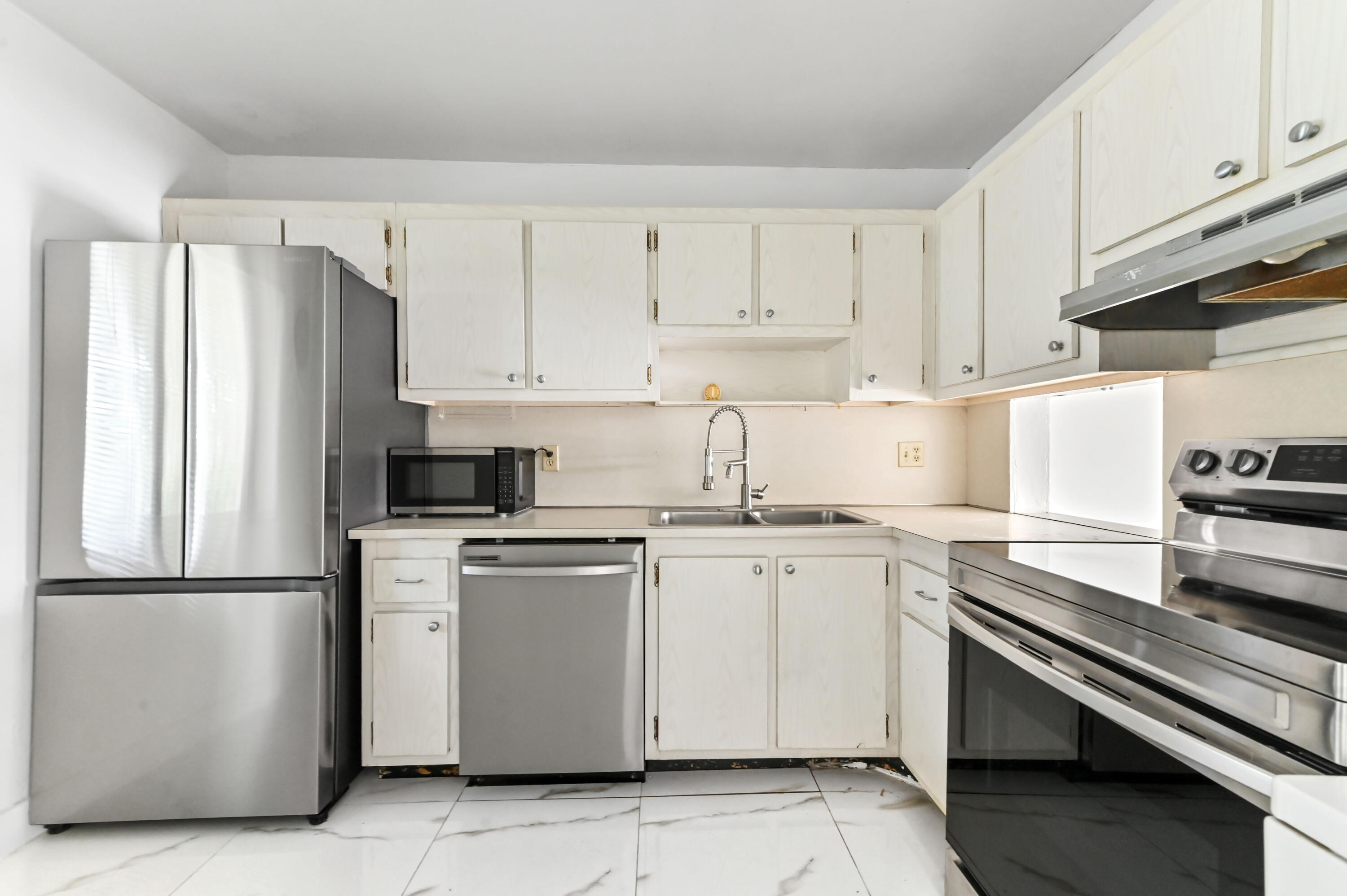 4793 Esedra Court 307