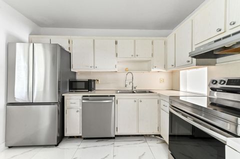Tiny photo for 4793 Esedra Court #307, Lake Worth, FL 33467 (MLS # B26009837)