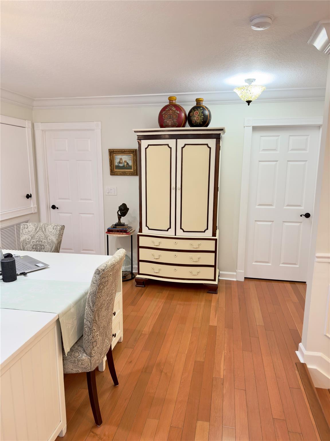 Rolling Hills Golf & Tenn - Residential