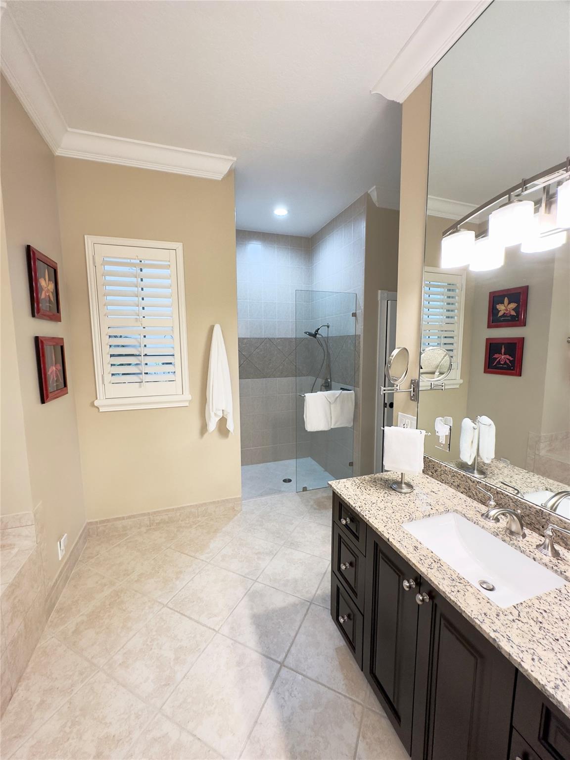 Rolling Hills Golf & Tenn - Residential