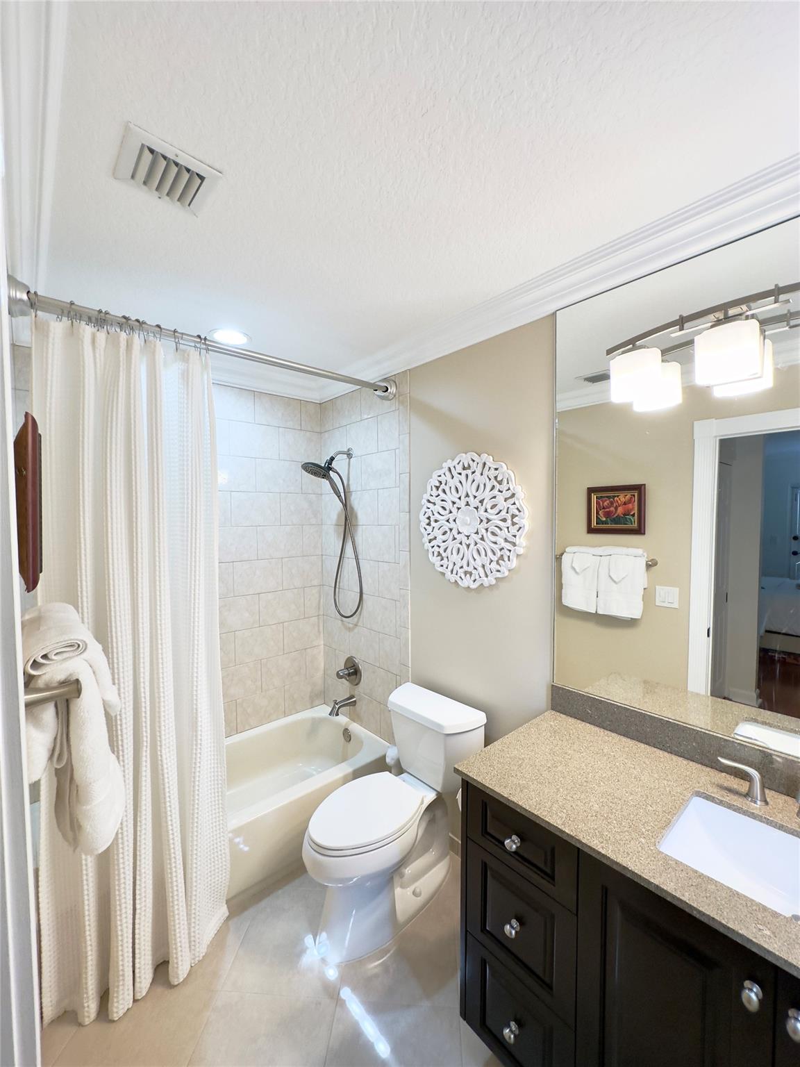 Rolling Hills Golf & Tenn - Residential