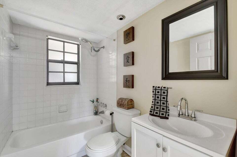 CEDAR COURT CONDO - Residential Lease