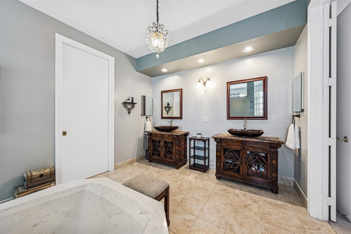 WYNDHAM LAKES CENTRAL - Residential