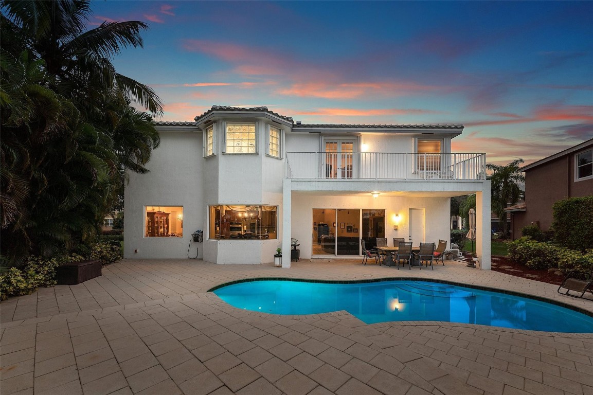 WYNDHAM LAKES CENTRAL - Residential