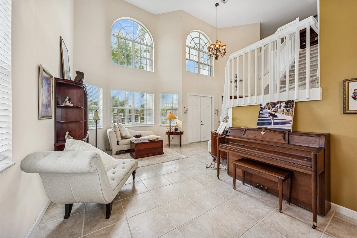 WYNDHAM LAKES CENTRAL - Residential