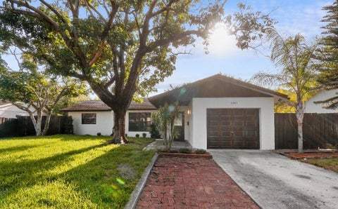 Photo of 1661 NW 1st Avenue, Pompano Beach, FL 33060 (MLS # B26051047)