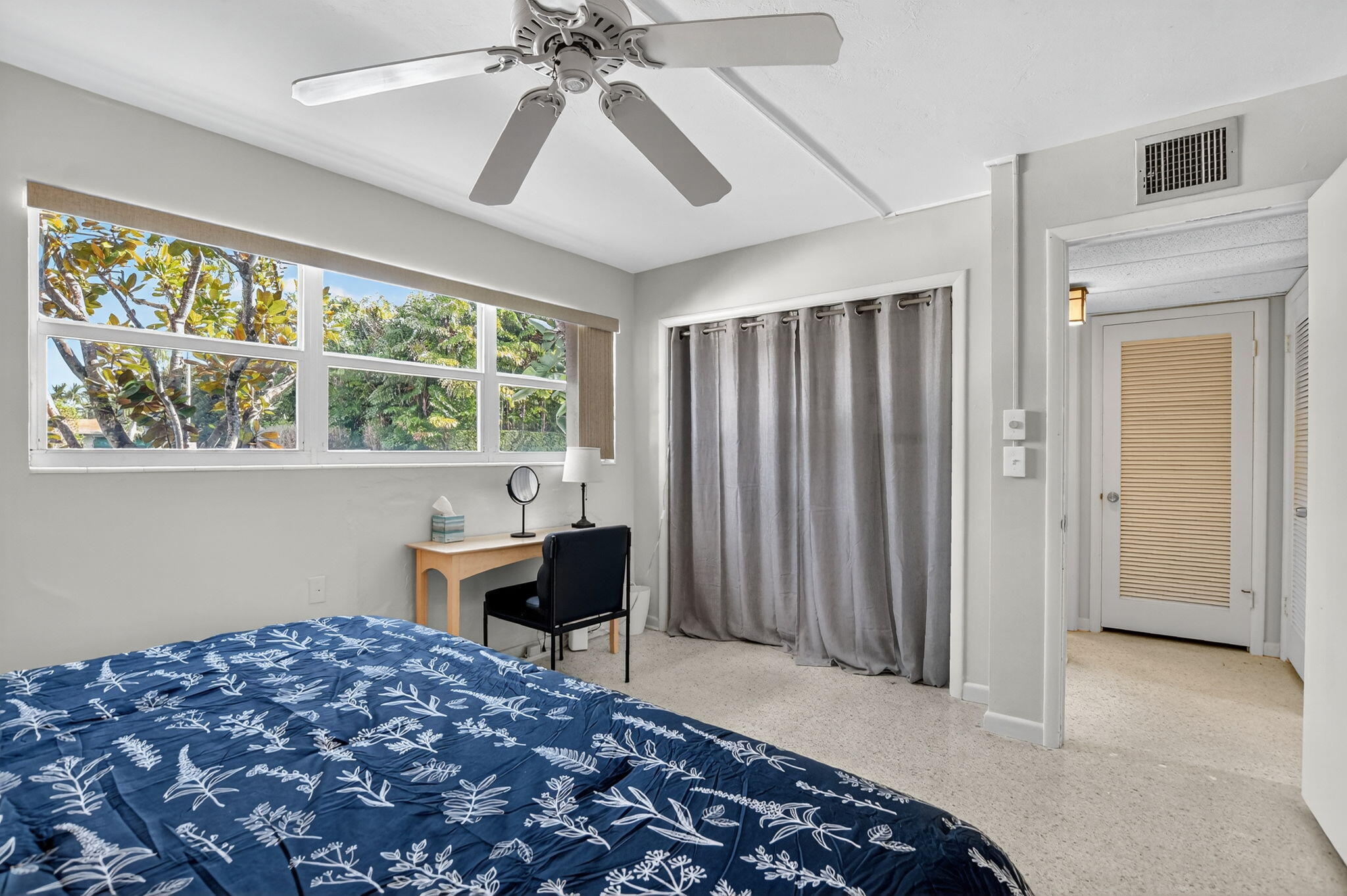 BALMORAL CONDO 9 - Residential Lease