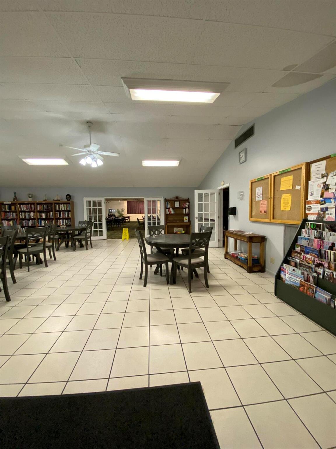 Maralago Cay Mobile Home - Residential