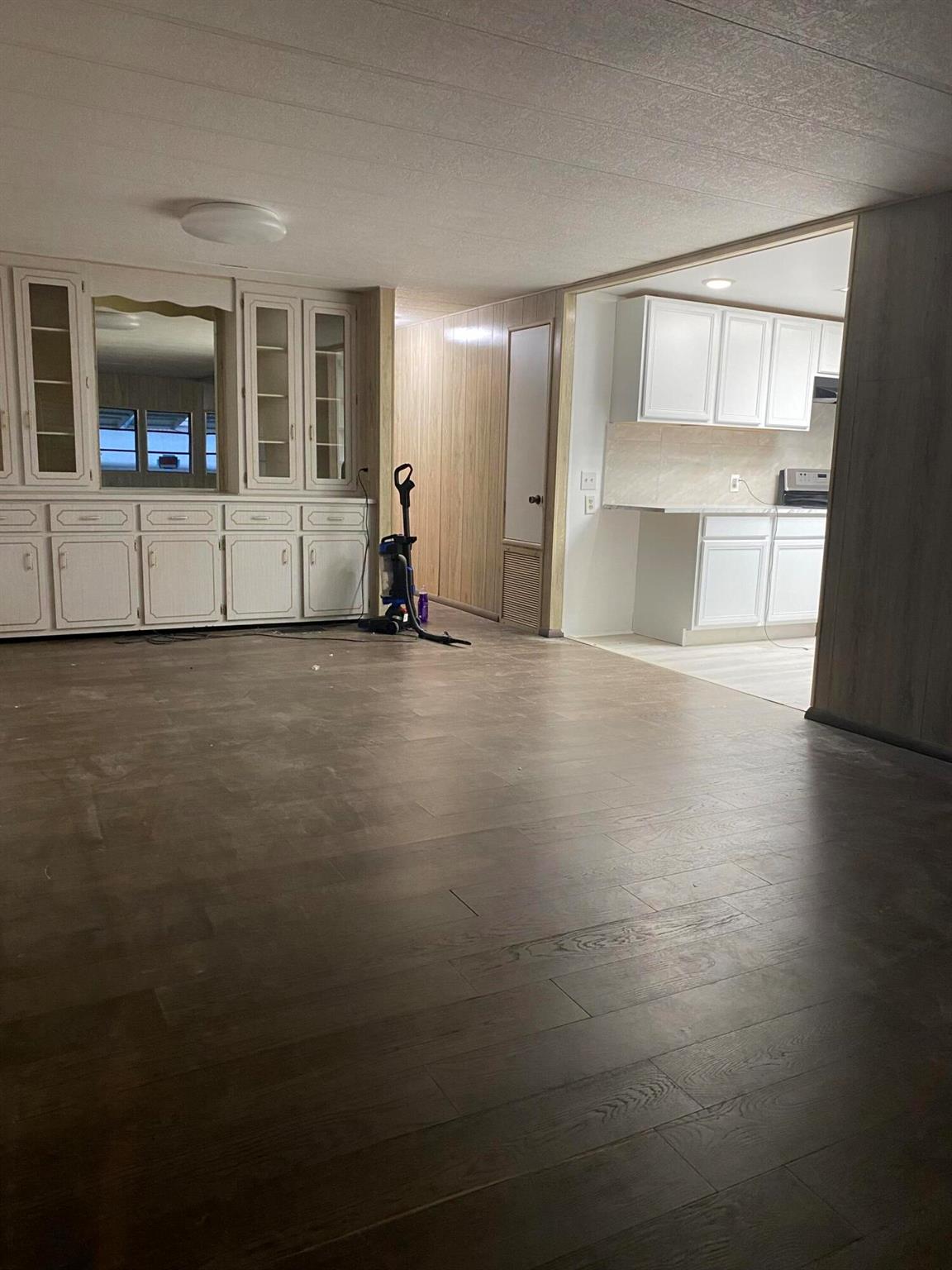 Maralago Cay Mobile Home - Residential