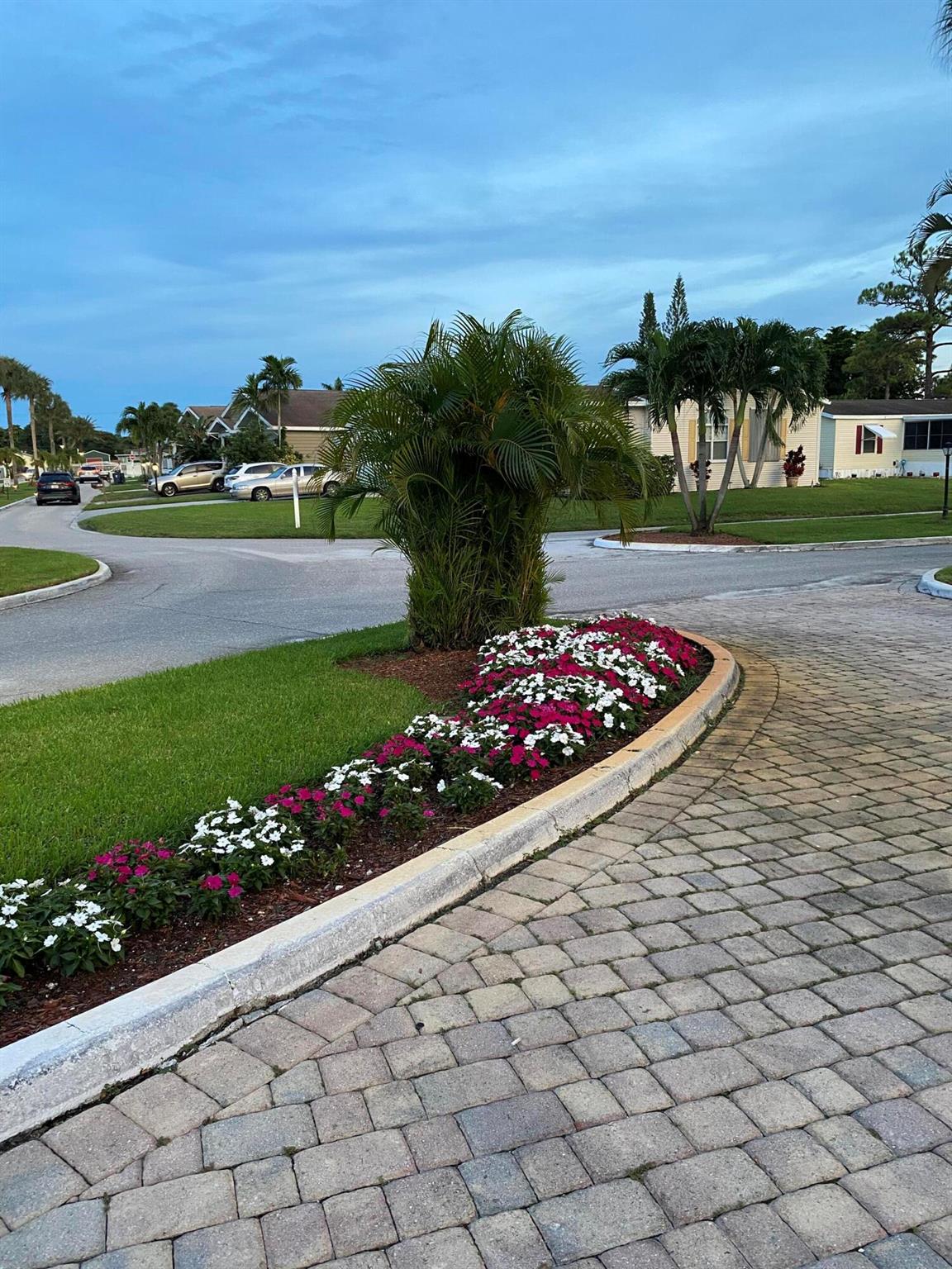 Maralago Cay Mobile Home - Residential